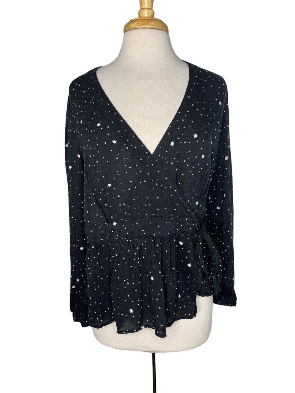 GAP Black Celestial Rayon Long Sleeve Wrap Top Size Medium Womens Stars Dot